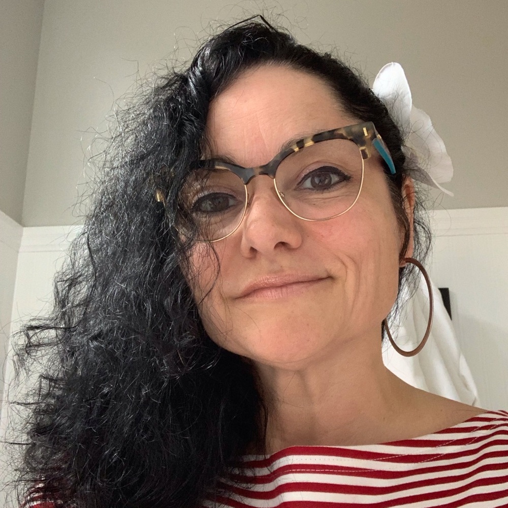 Meet your Posher, Caroline